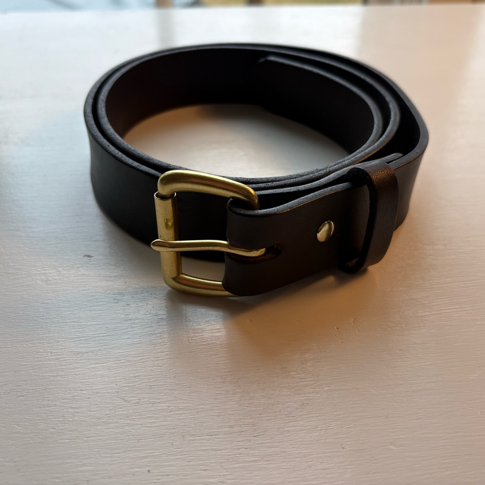 Filson brown leather brass hardware belt, size 34